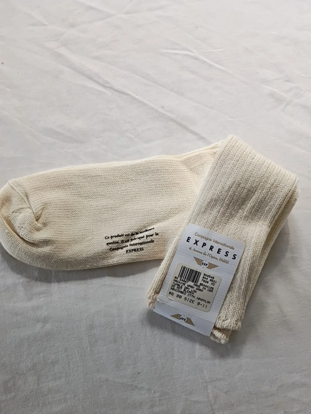 Vintage NWT Compagnie Internationale Express Cream Crew Socks US Made Sz 9-11